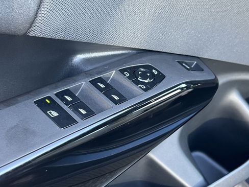 New 2026 BMW X3 xDrive30 w/ Premium Package image 12