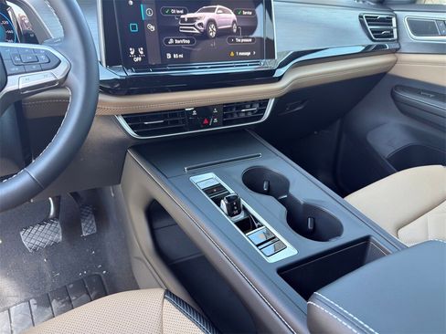 New 2026 Volkswagen Atlas Cross Sport SE image 17