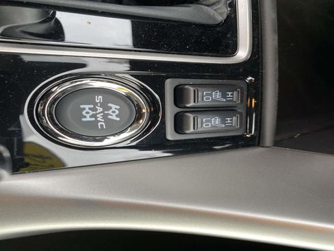 Used 2024 Mitsubishi Eclipse Cross Black Edition image 15