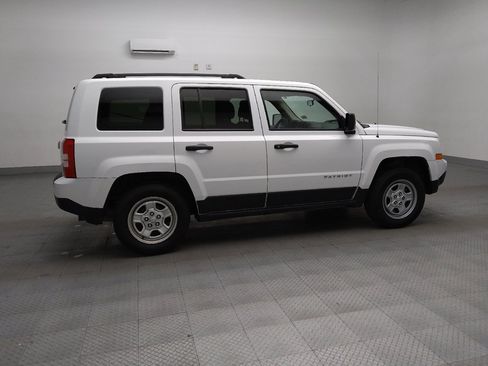 Used 2015 Jeep Patriot Sport image 10