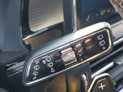Certified 2023 Lincoln Corsair AWD image 17