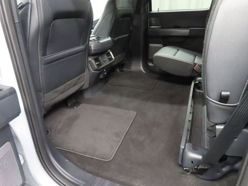 Used 2025 Ford F150 Lariat AWD/4WD image 56