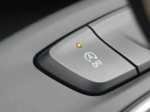 New 2026 Chevrolet Trax RS w/ Driver Confidence Package image 31