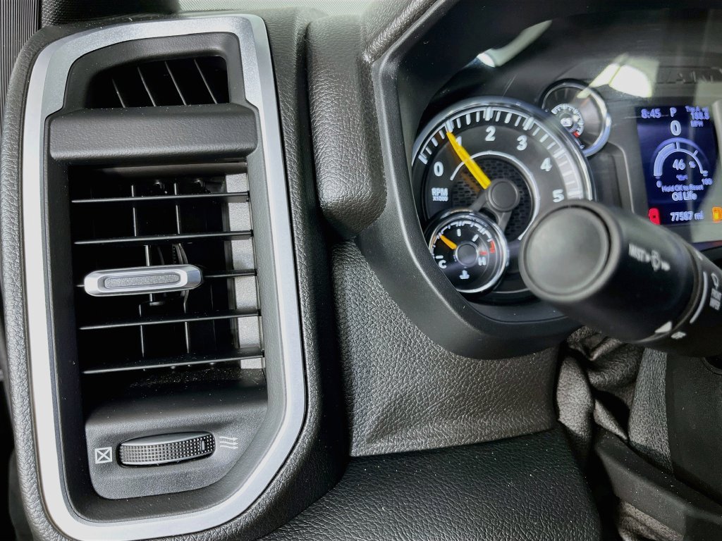 Used 2021 RAM 1500 Big Horn AWD/4WD image 11