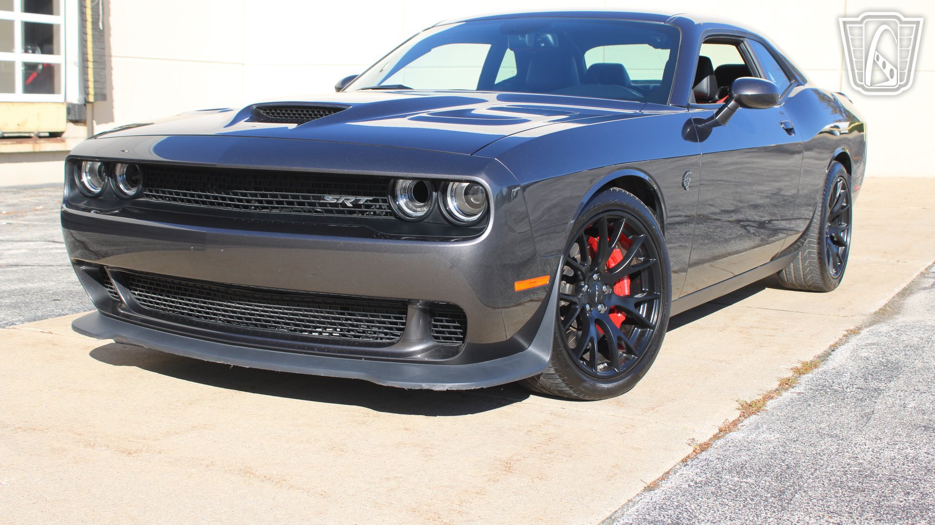 Used 2015 Dodge Challenger SRT Hellcat RWD image 18