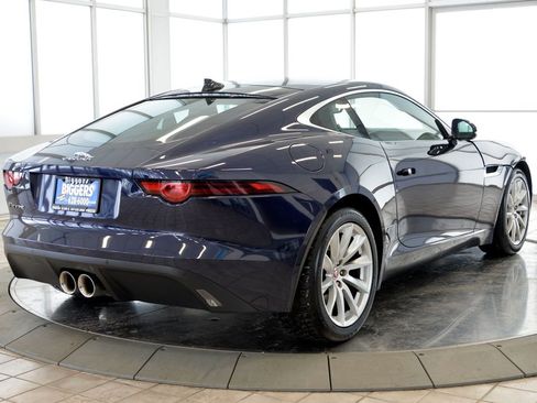 Used 2018 Jaguar F-TYPE Coupe image 8