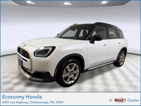 Used 2025 MINI Cooper Countryman S AWD/4WD image 1