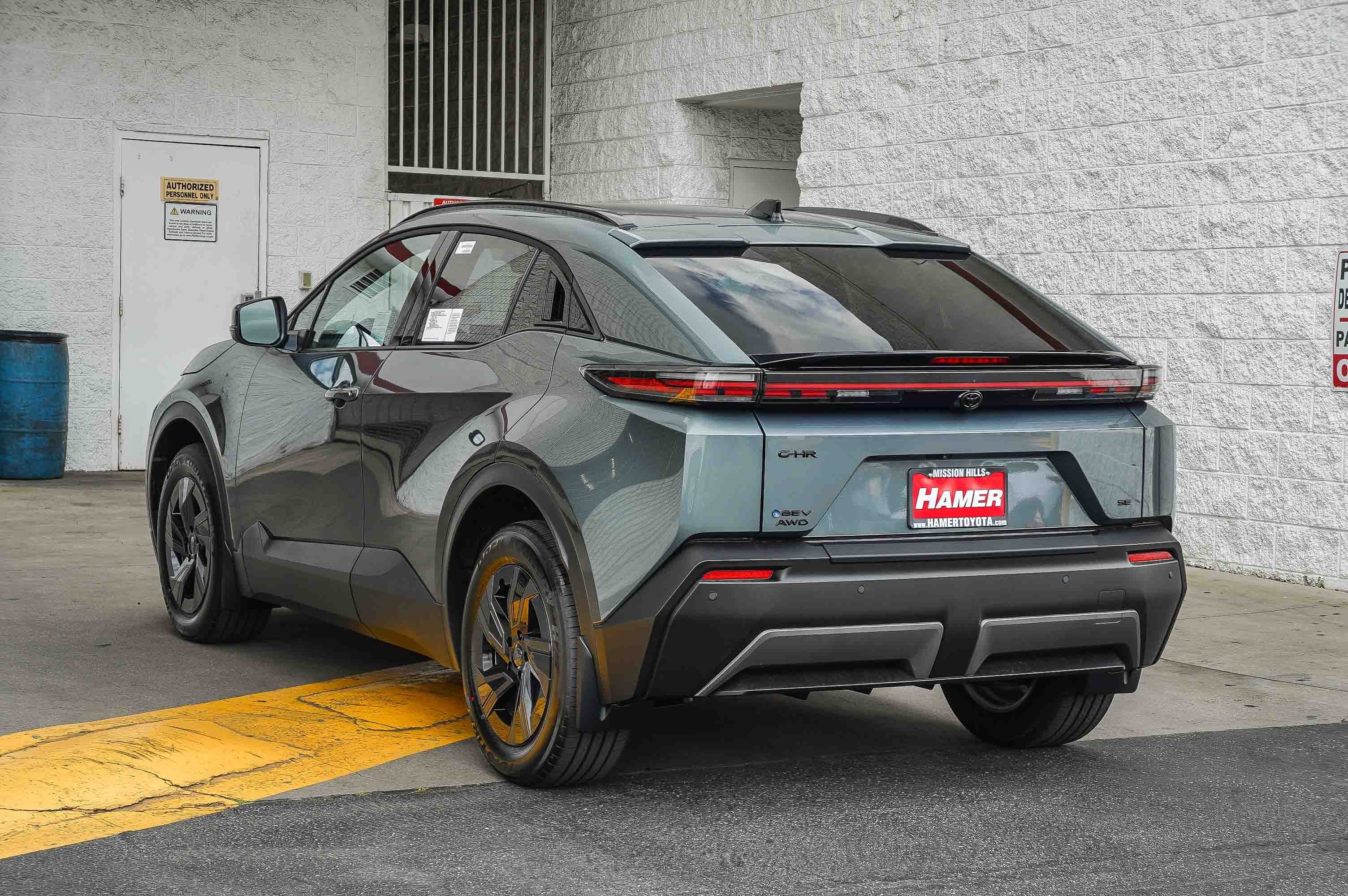 New 2026 Toyota C-HR AWD/4WD image 5