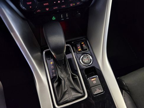 Used 2024 Mitsubishi Eclipse Cross SE image 14