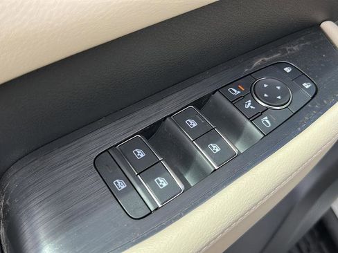 New 2026 Nissan Armada Platinum RWD image 11