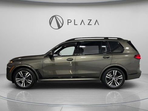 New 2026 BMW X7 xDrive40i w/ M Sport Package image 3