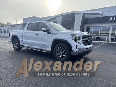 New 2026 GMC Sierra 1500 SLT w/ SLT Premium Package