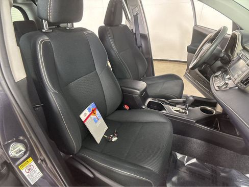 Used 2015 Toyota RAV4 XLE image 6