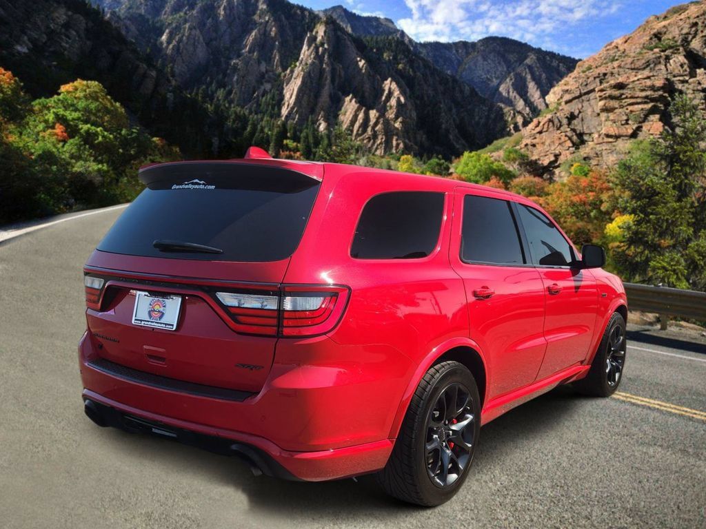 Used 2021 Dodge Durango SRT w/ Technology Group AWD/4WD image 3