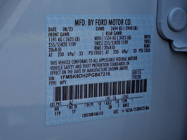 Used 2023 Ford Explorer XLT w/ Equipment Group 202A AWD/4WD image 28