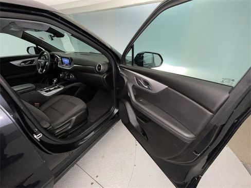 Used 2022 Chevrolet Blazer LT image 24