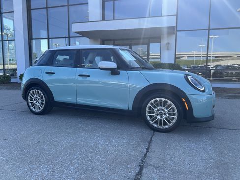 Used 2026 MINI Cooper S FWD image 14