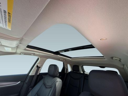Used 2019 Cadillac XT5 Luxury FWD image 22