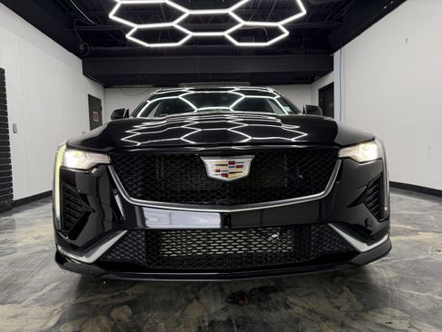 Used 2021 Cadillac CT4 Sport w/ Technology Package AWD/4WD image 7