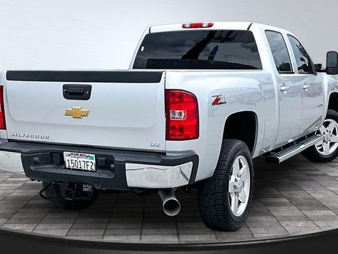 Used 2013 Chevrolet Silverado 2500 LTZ w/ LTZ Plus Package AWD/4WD image 22