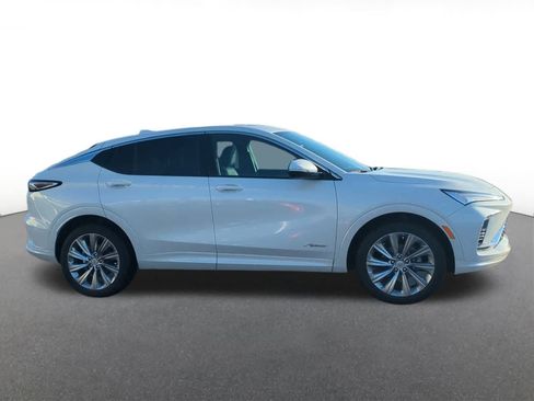 Used 2024 Buick Envista Avenir image 7