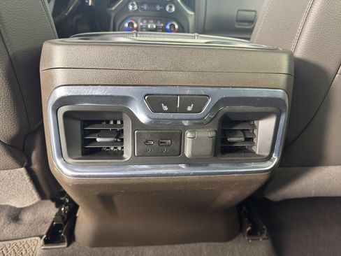 Used 2020 GMC Sierra 2500 Denali w/ Denali Ultimate Package AWD/4WD image 34