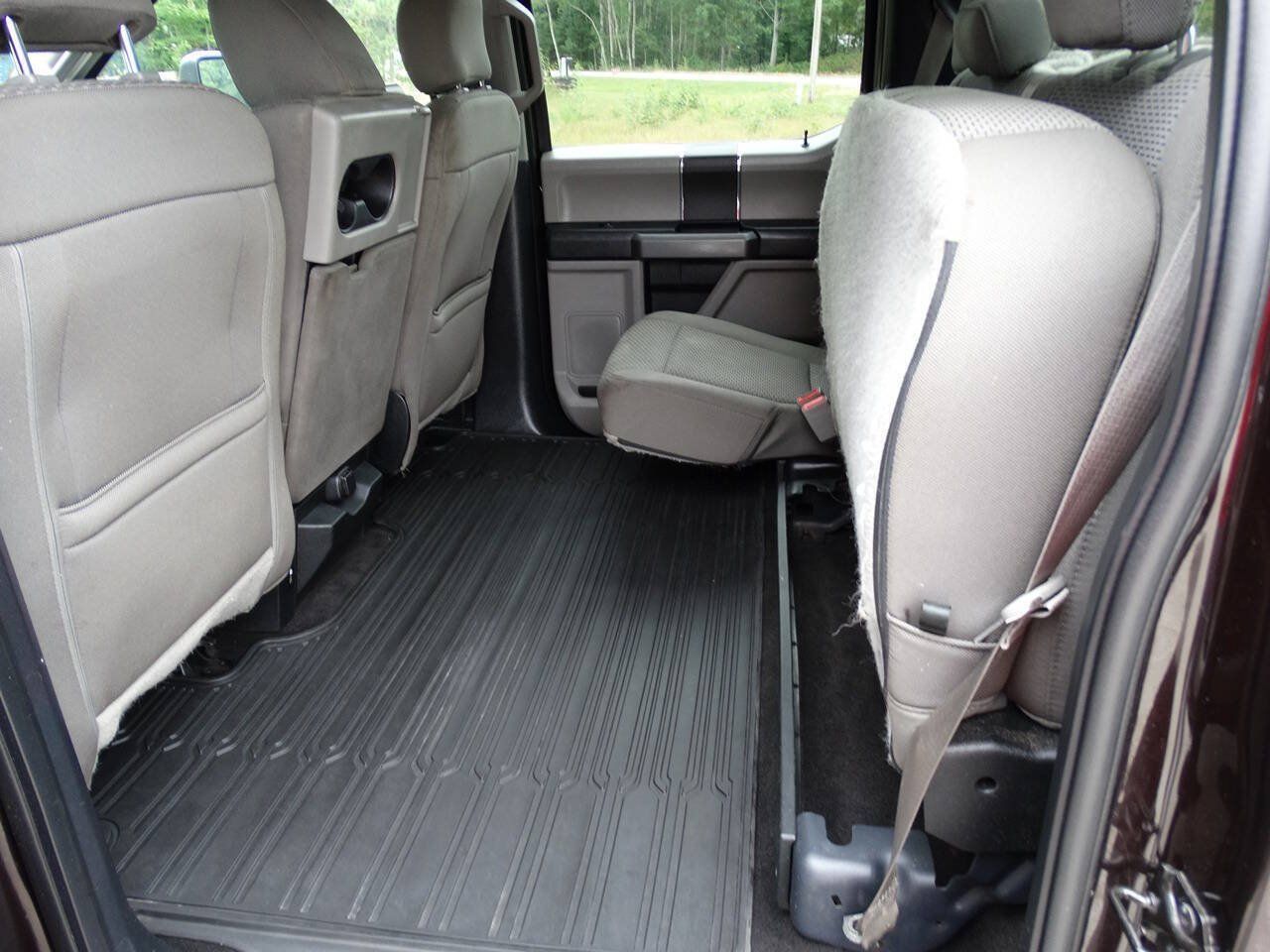 Used 2019 Ford F150 4x4 SuperCrew XLT w/ Equipment Group 301A Mid image 32