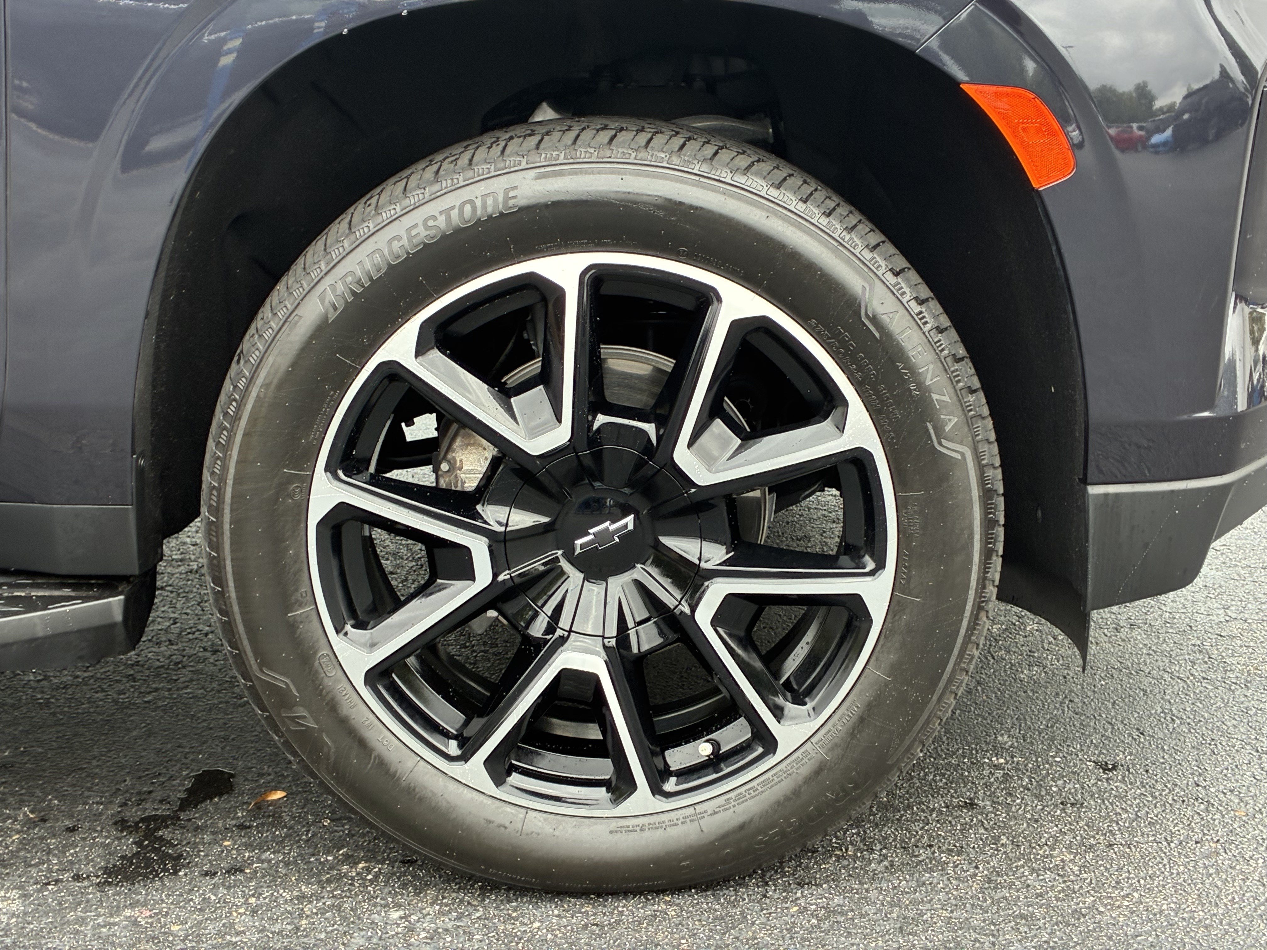 Used 2024 Chevrolet Tahoe RST w/ Luxury Package RWD image 6