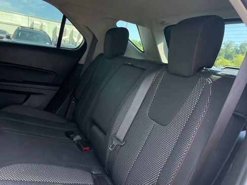 Used 2017 Chevrolet Equinox LS AWD/4WD image 39