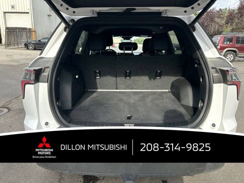 Used 2025 Chevrolet Equinox LT w/ Convenience Package II AWD/4WD image 10