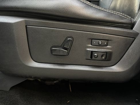 Used 2016 RAM 2500 Laramie w/ Protection Group AWD/4WD image 14