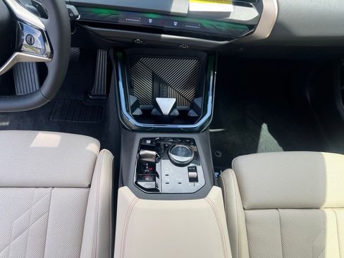 Used 2025 BMW X3 xDrive30i w/ Convenience Package image 18