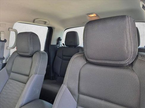 Used 2023 Nissan Frontier SV RWD image 12