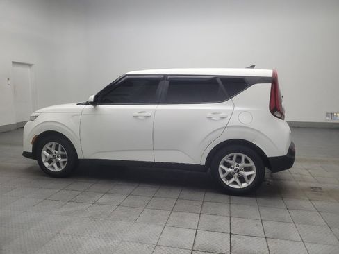 Used 2021 Kia Soul S FWD image 3