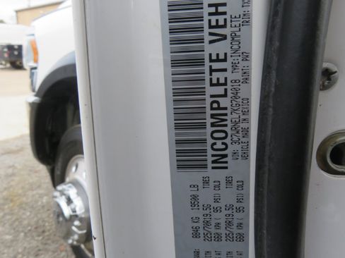 Used 2019 RAM 5500 Tradesman w/ Ambulance Prep Group image 33