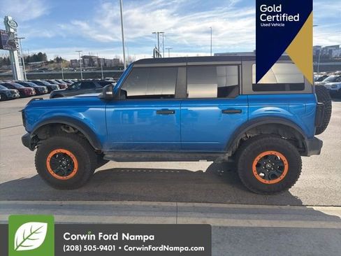 Used 2023 Ford Bronco Wildtrak image 9