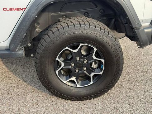 Used 2022 Jeep Wrangler Unlimited Rubicon 4xe AWD/4WD image 4