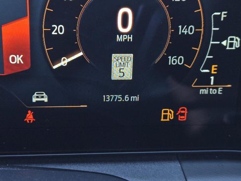 Used 2024 Ford Mustang GT Premium image 17