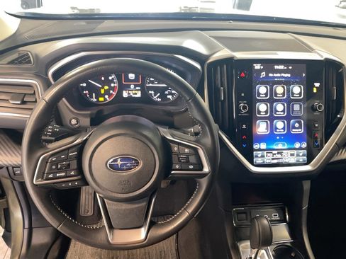 Used 2024 Subaru Ascent Premium w/ Convenience Package image 8