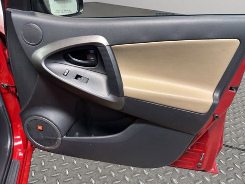 Used 2010 Toyota RAV4 Limited image 22