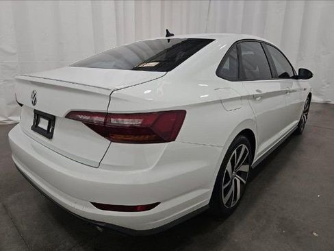 Used 2019 Volkswagen Jetta GLI Autobahn FWD image 3