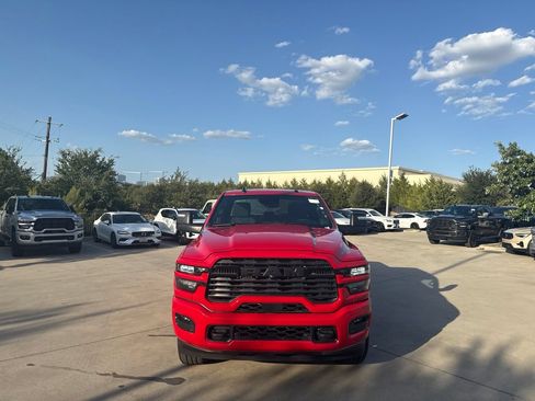 Used 2026 RAM 2500 Big Horn AWD/4WD image 2