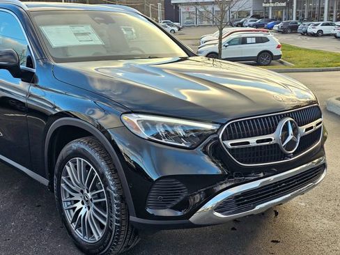 New 2026 Mercedes-Benz GLC 300 4MATIC image 2