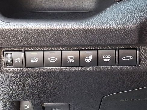 Used 2024 Toyota RAV4 XSE w/ Advanced Technology Package AWD/4WD image 25