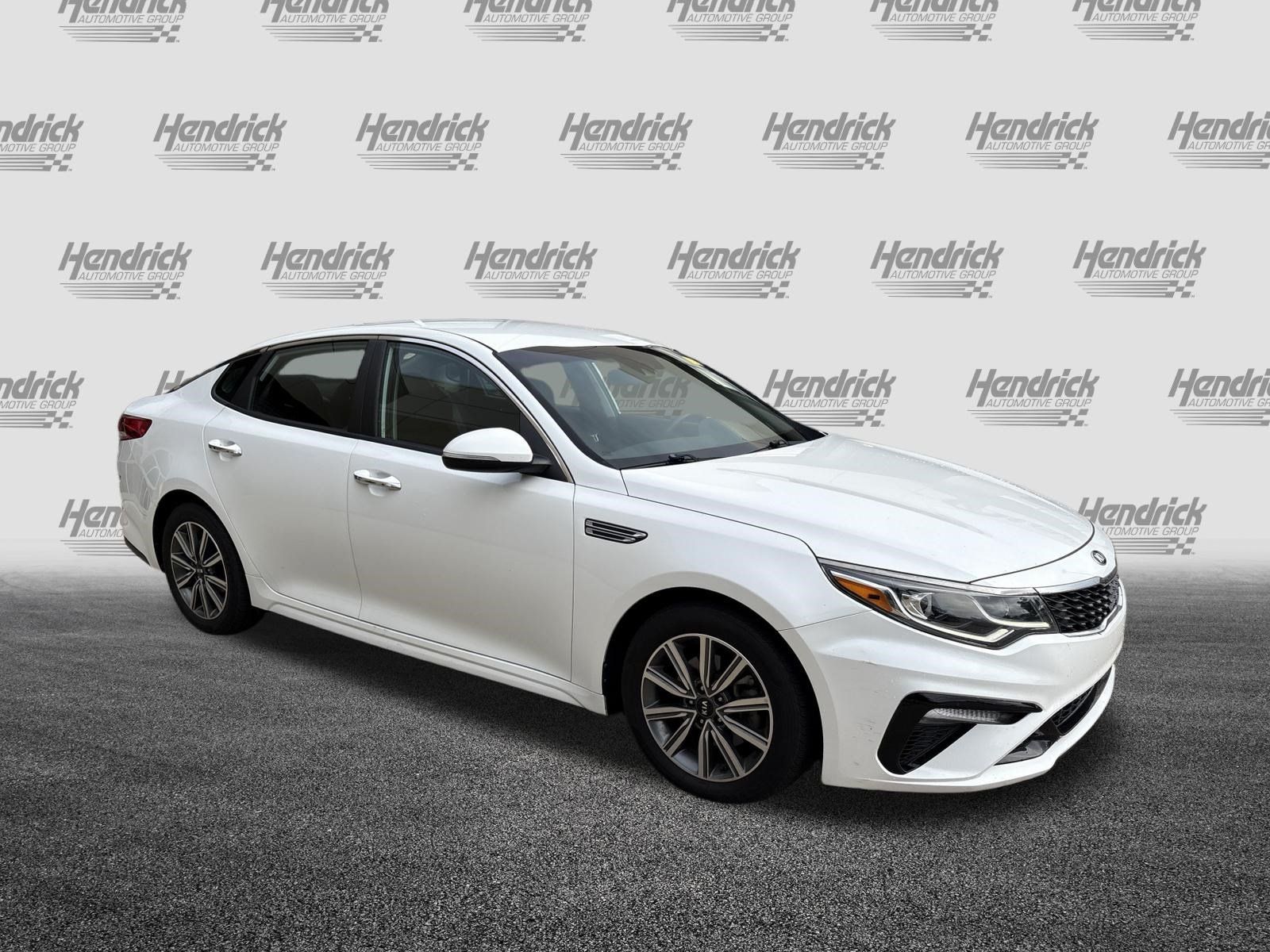 Used 2019 Kia Optima LX w/ LX 17" Wheel Package FWD image 2