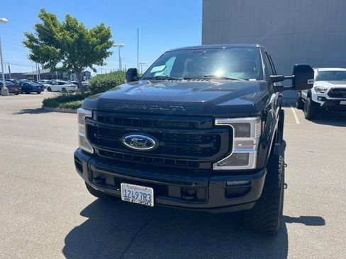 Used 2022 Ford F350 Lariat w/ Tremor Off-Road Package AWD/4WD image 2