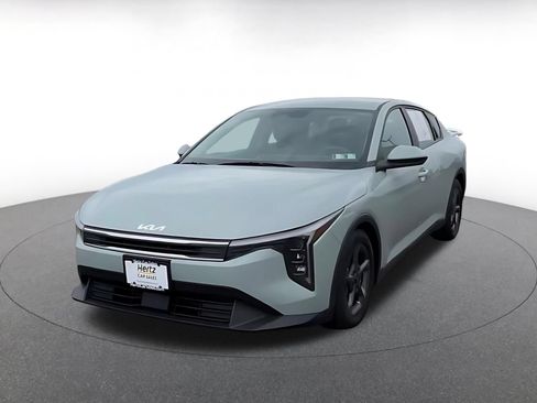 Used 2025 Kia K4 FWD image 6