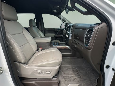 Used 2019 GMC Sierra 1500 SLT AWD/4WD image 16