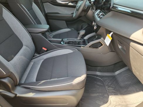 New 2026 Chevrolet TrailBlazer LT image 11
