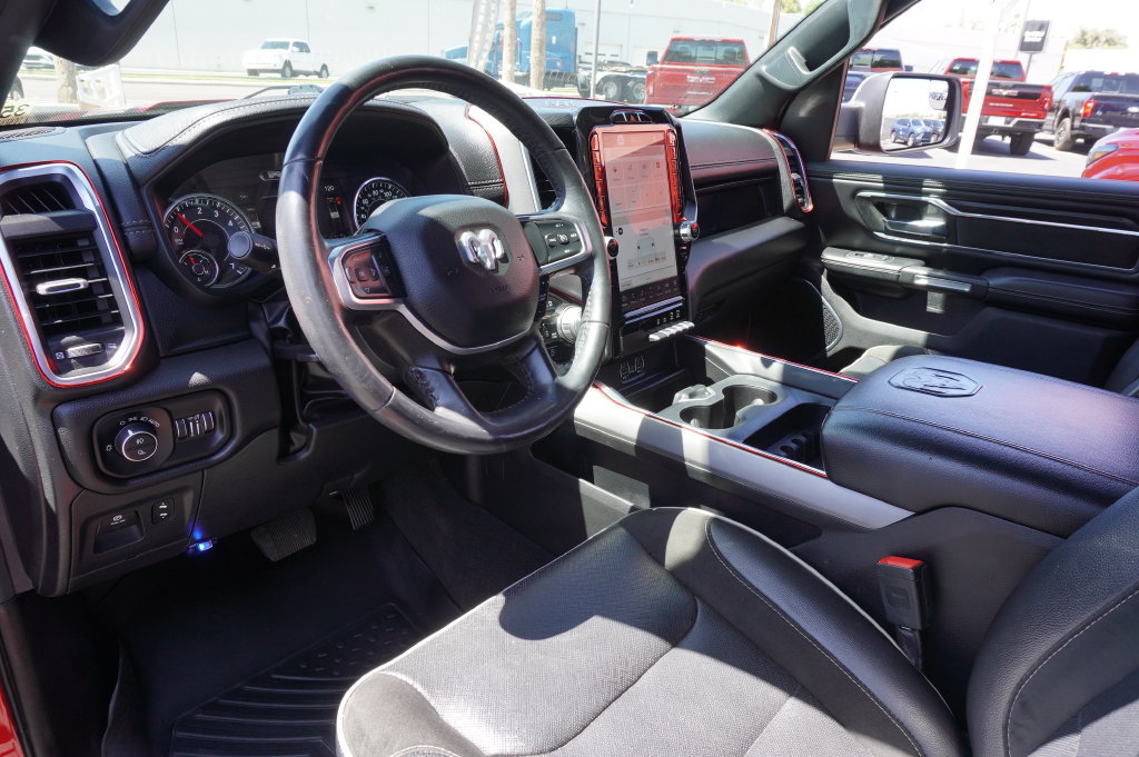Used 2023 RAM 1500 Laramie AWD/4WD image 16